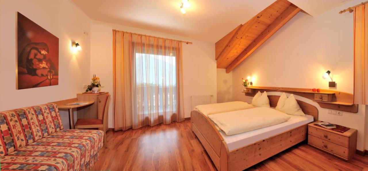 Stoanpeppelehof Appartement Fiumes Buitenkant foto
